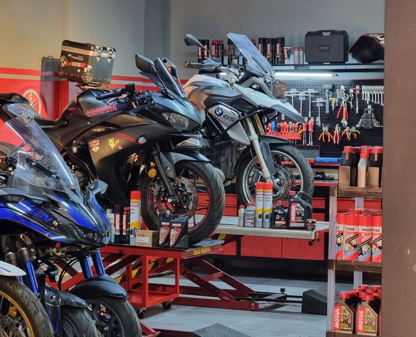 Motosiklet mobil servis 7/24 yol yardim